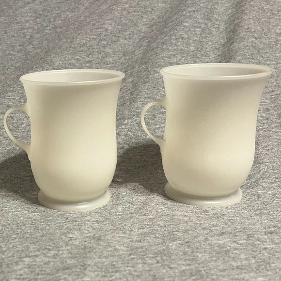 Kool-Aid Man Plastic Cup Set of 3, in the color white - Picture 7 of 11